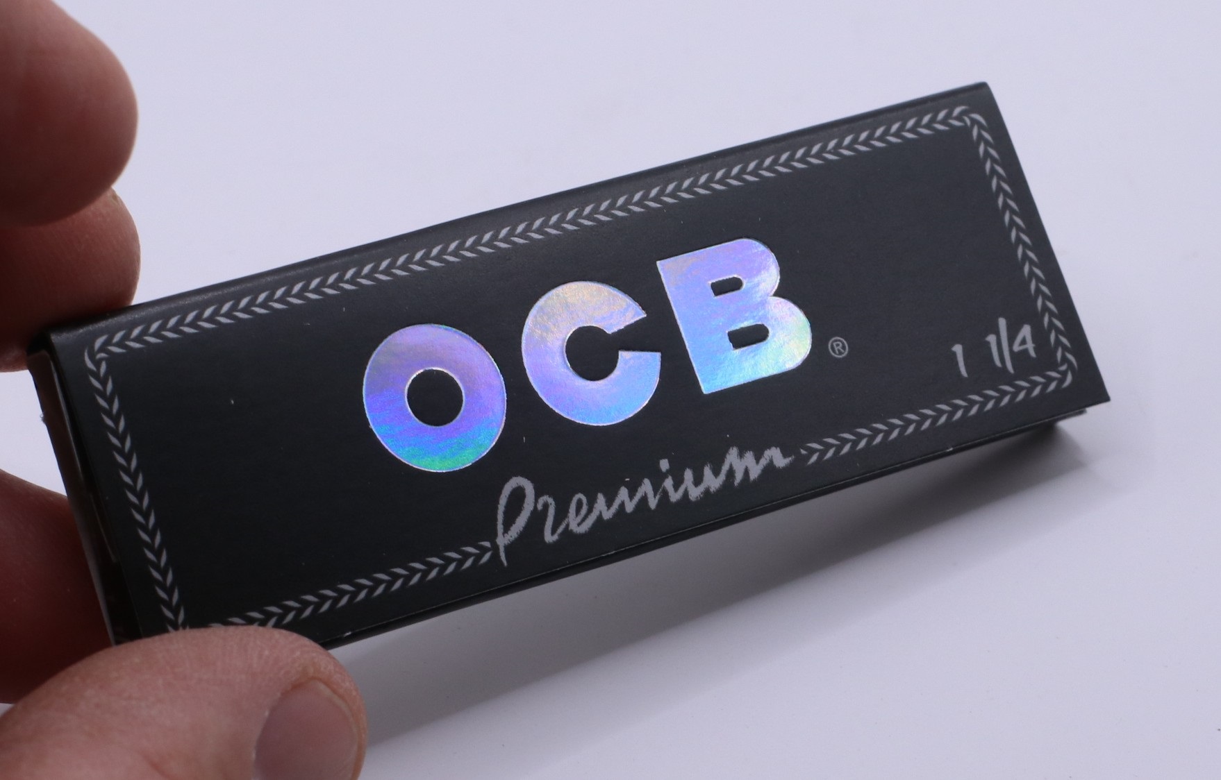 OCB Premium Rolling Papers- 1 1/4-50 Leaf Pack