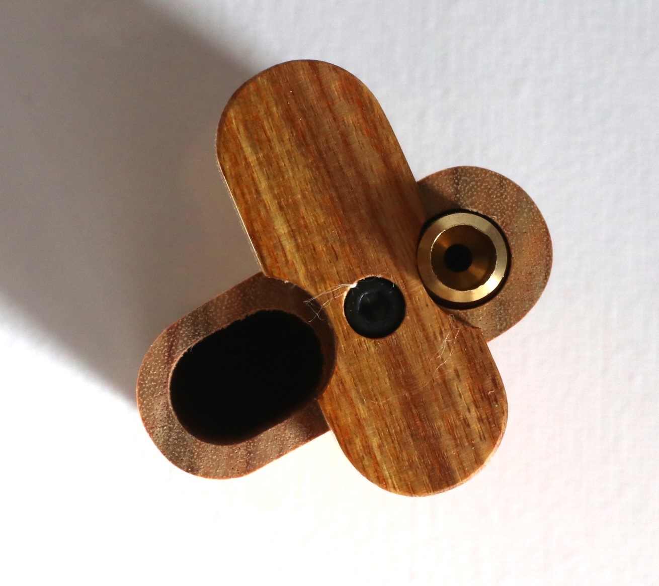 3" & 4" Mahogany Dugouts- Swivel Lid- One Hitter Pipe included - Handcrafted Wood Dugout