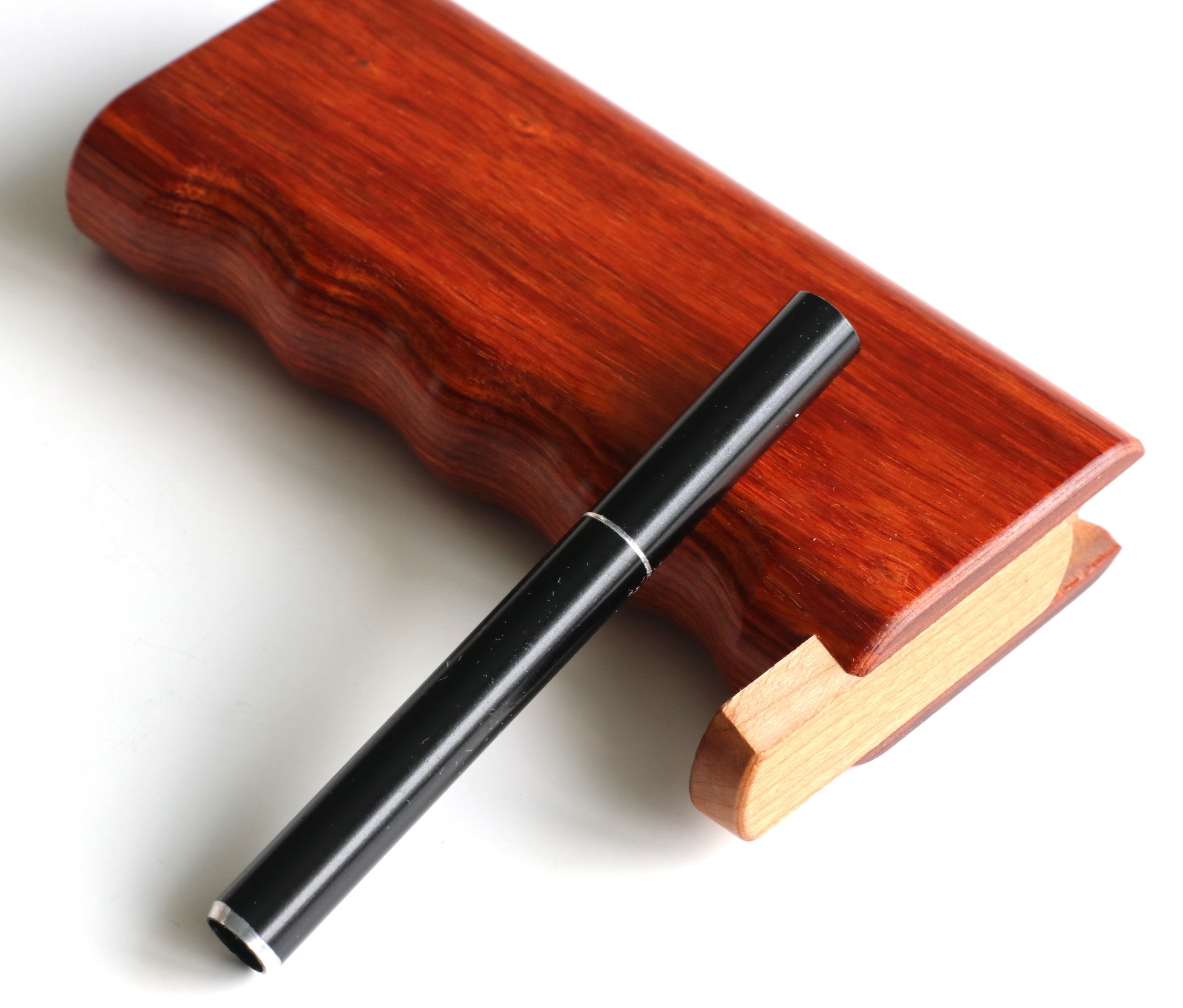 3" Metal One Hitter Pipes- Sleek, Stylish & Smooth- in 5 Colors-Poker for Cleaning Included - 3' Colorful One Hitter Pens