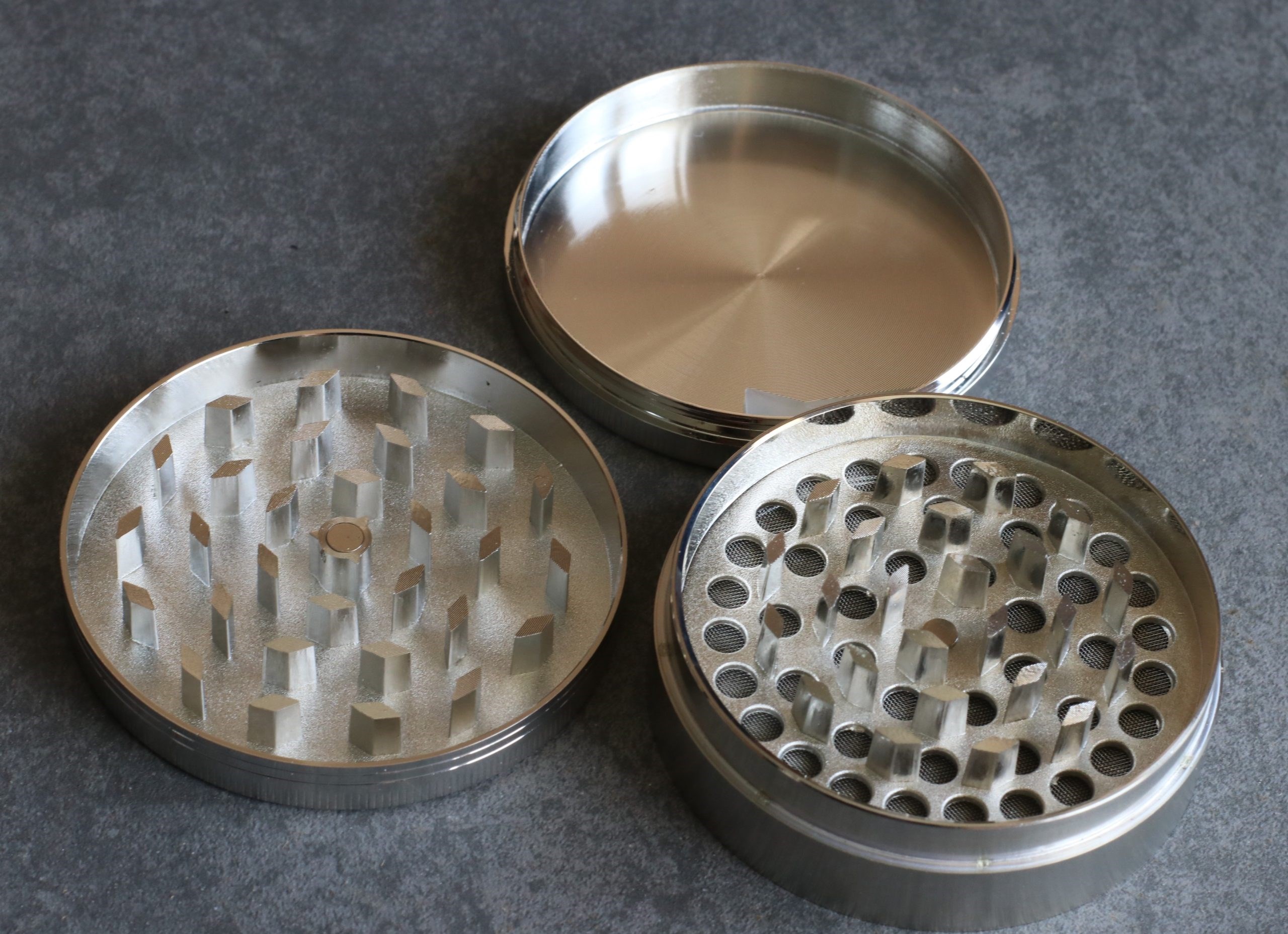 3" Professional Grade Herb Grinder- 3pc magnetic lid with screen- Top Quality-Silver - Professional Herb Grinder-3 Piece Metal-Silver