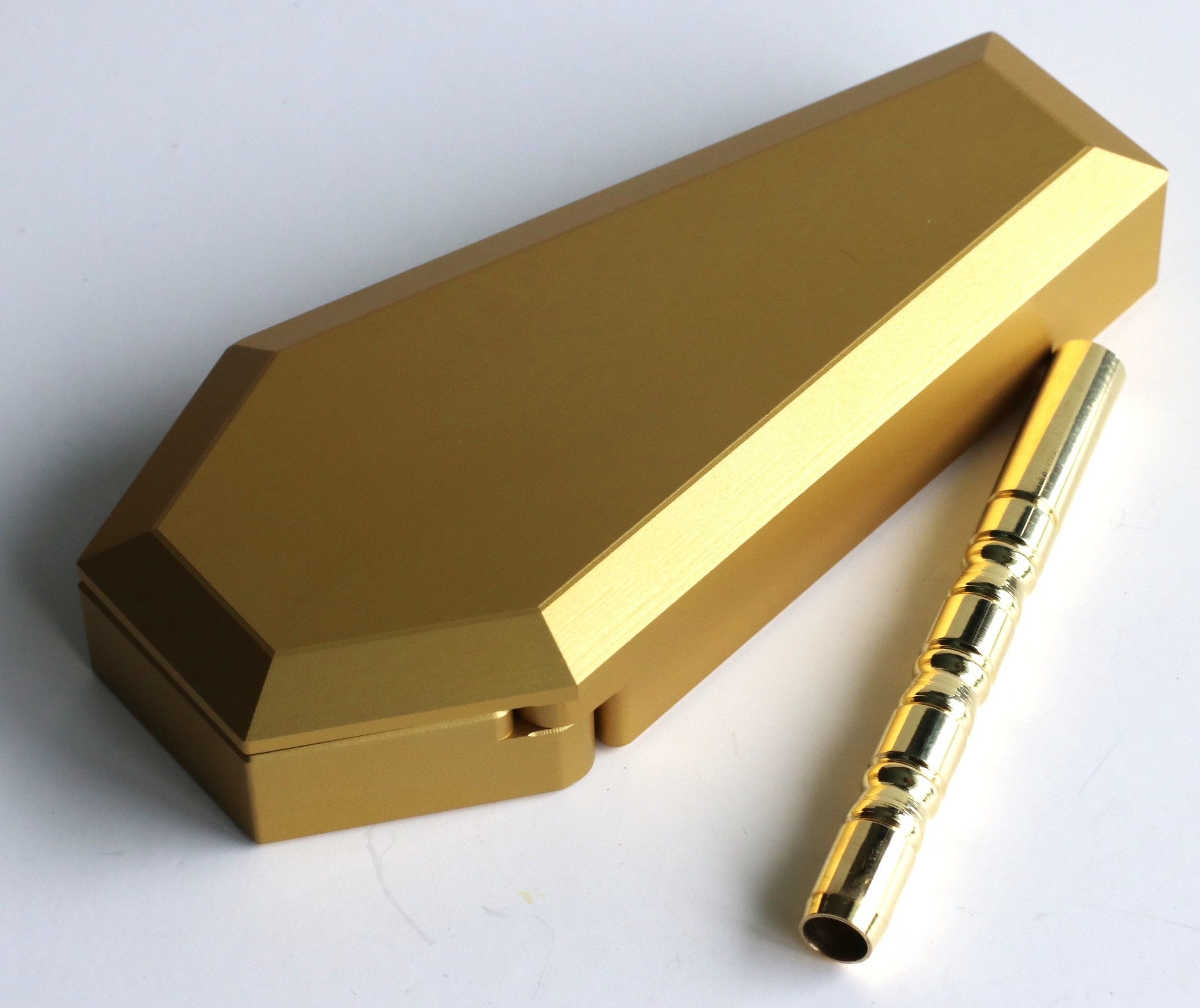 Casket Stash Metal Dugouts-4.5" Heavy Duty Stash Box w/ 2 Special One Hitter Pipes-21st Century Dugouts